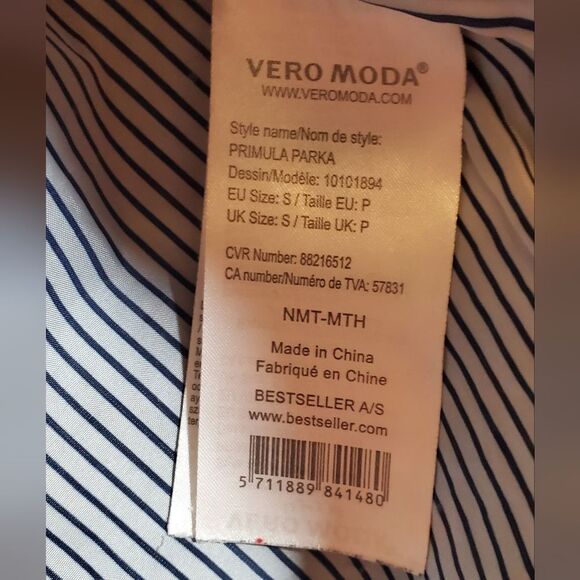 Small Vero Moda Black Utility Jacket with Hood Primula Parka High-low - Picture 10 of 12
